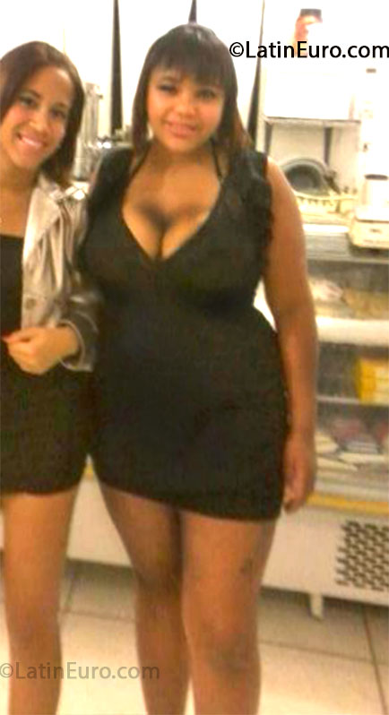 Date this tall Brazil girl Saionara from Bom Jardim BR7871