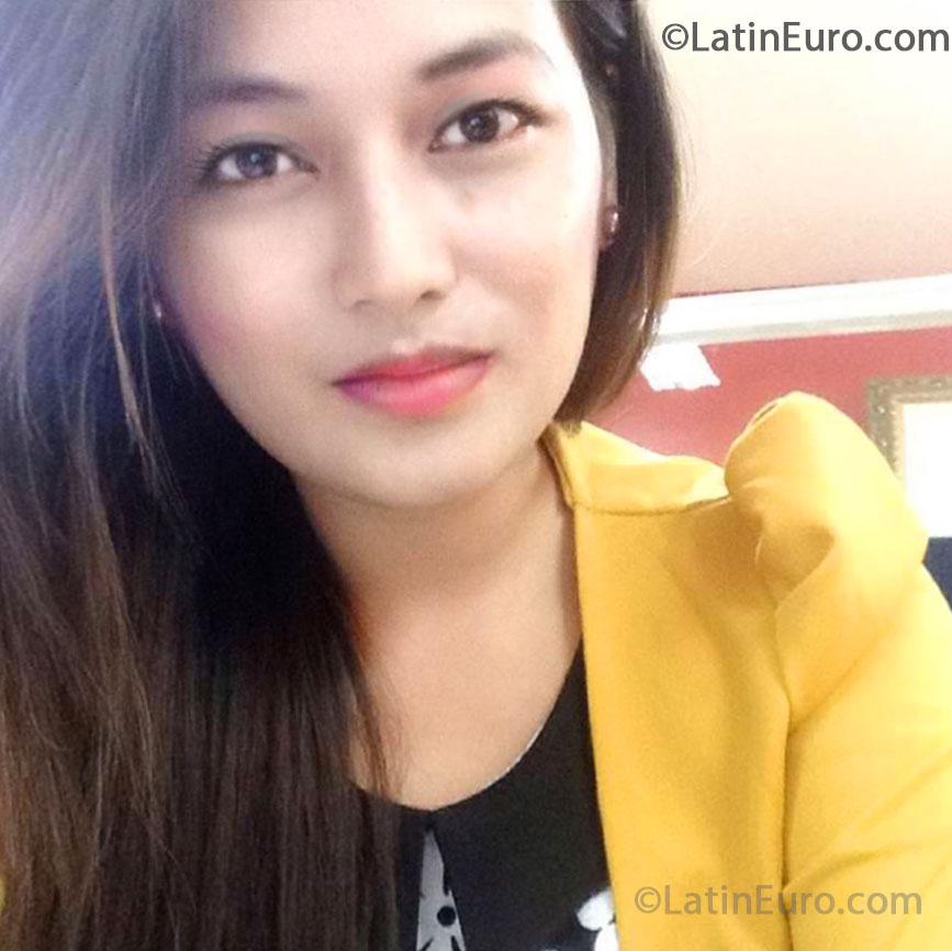 Date this good-looking Philippines girl Abigel from Cainta PH572
