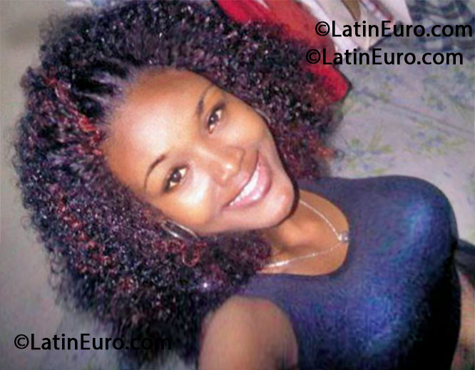 Date this exotic Dominican Republic girl Maite from Santo Domingo DO40427