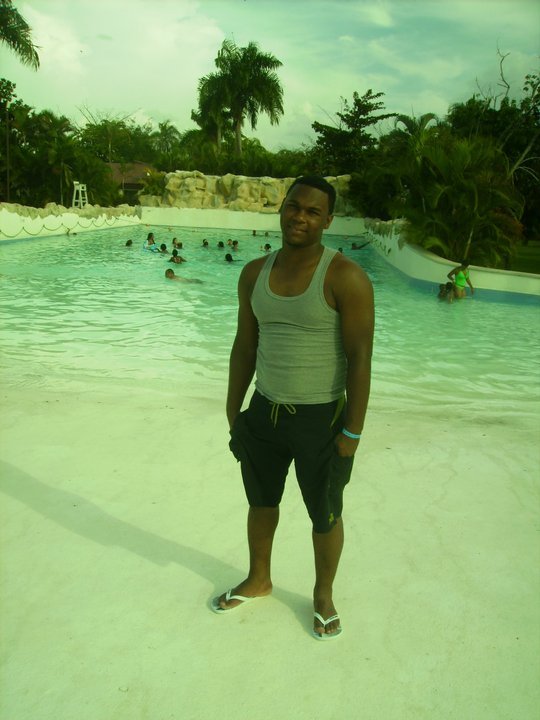 Date this beautiful Dominican Republic man JOSE LUIS RUIZ from Santiago DO16371