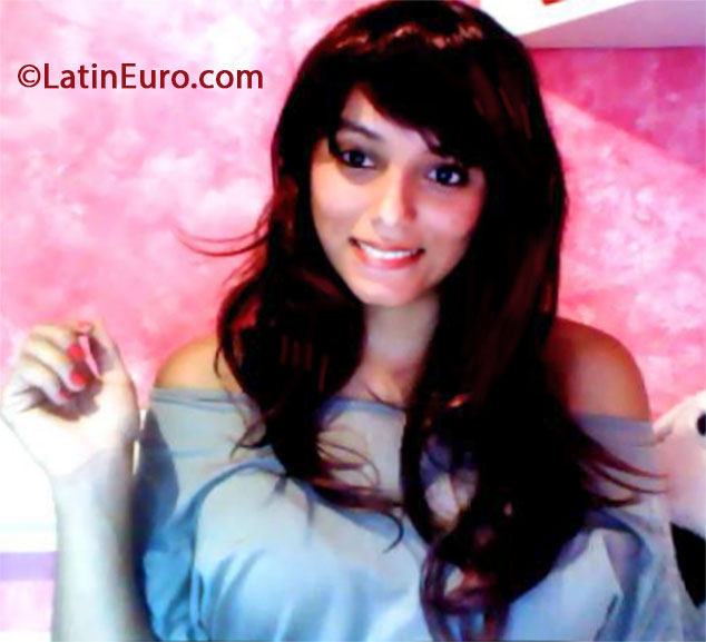 Date this cute Brazil girl Kate from Belo Horizonte BR7940