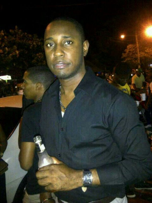 Date this tall Dominican Republic man Oscardowdy from San Pedro De Macoris DO16950