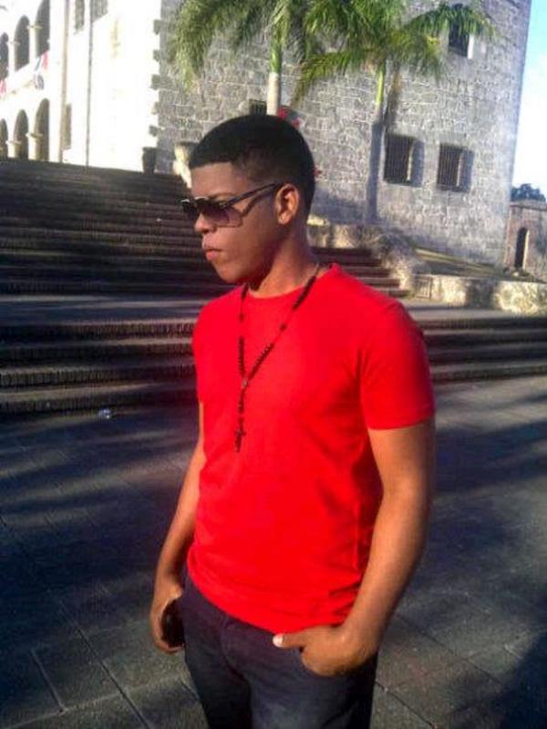 Date this sultry Dominican Republic man Isac alberto from Santodomingp DO17540
