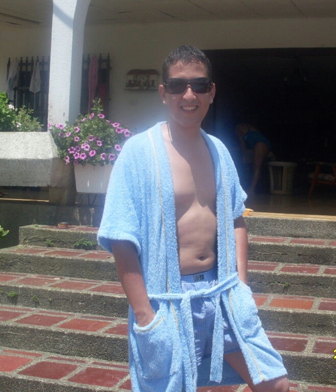 Date this young Colombia man Sebastian from Manizales CO14413