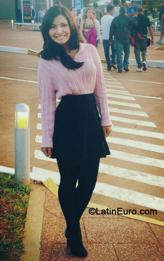 Date this hard body Brazil girl Jackeline from Manaus BR8532