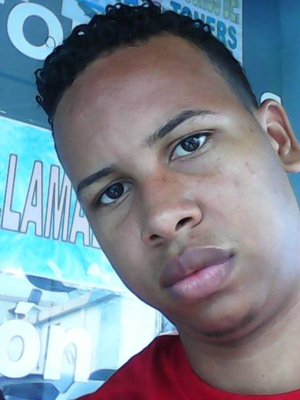 Date this charming Dominican Republic man Monchy from Santo Domingo DO17983