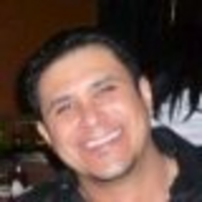 Date this cute United States man Robert1968 from San Antonio US14755