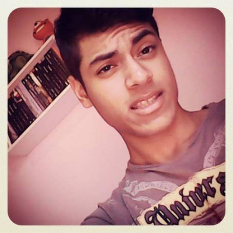 Date this happy Brazil man Alexandre from Ilha Solteira BR8464