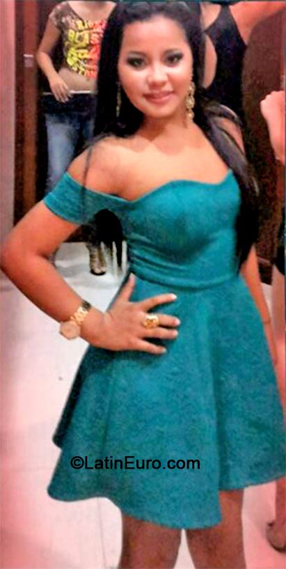 Date this georgeous Brazil girl Fernanda from Sinop BR8525