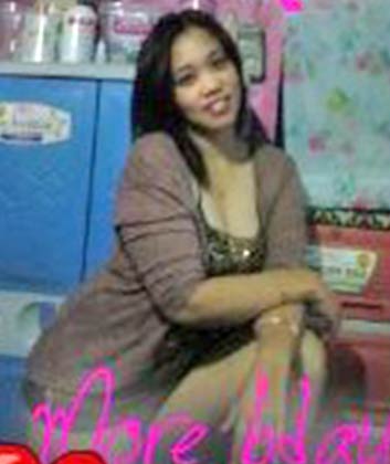 Date this young Philippines girl Diana from Manila PH610