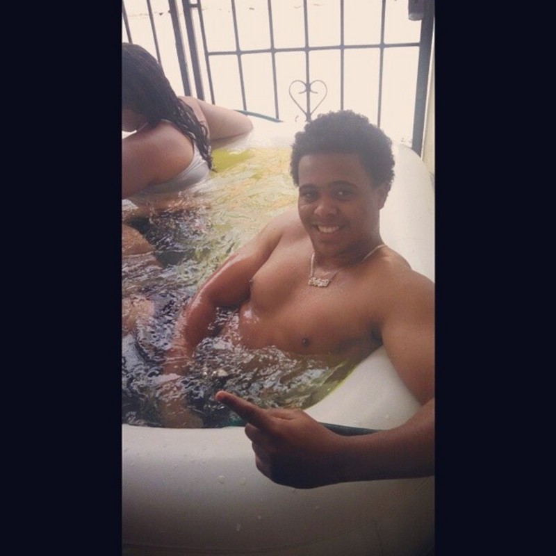 Date this tall Dominican Republic man Yoel from Santiago DO18375