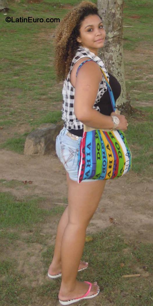 Date this hard body Brazil girl Danielle from Fortaleza BR8666
