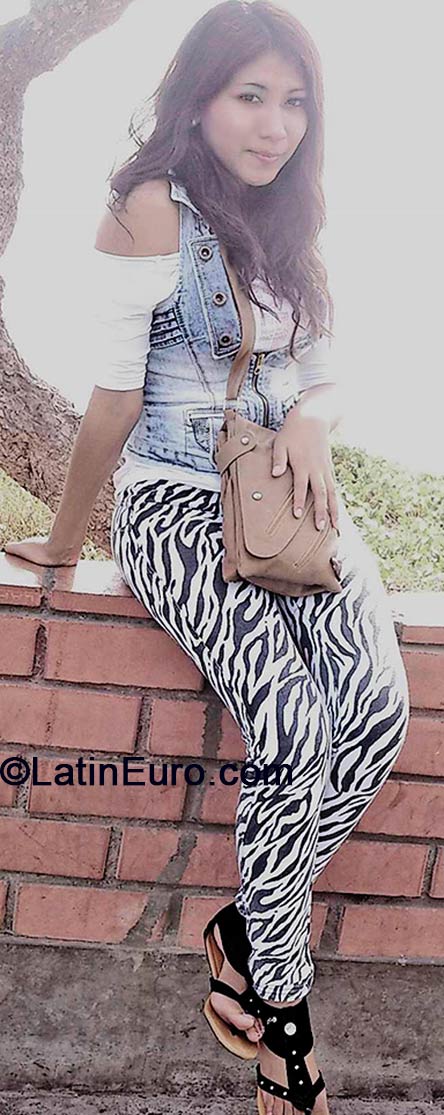 Date this athletic Peru girl Rous from Lima PE924