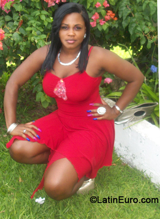 Date this funny Jamaica girl Tanesha from Montego Bay JM1591