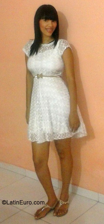 Date this hard body Brazil girl Aline from Juazeiro BR8714