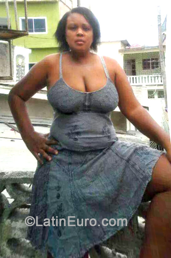 Date this exotic Jamaica girl Sylvia from Montego Bay JM1660