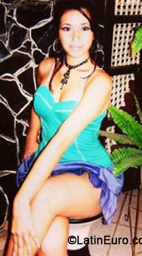 Date this funny Bolivia girl Mel from Santa Cruz BO20