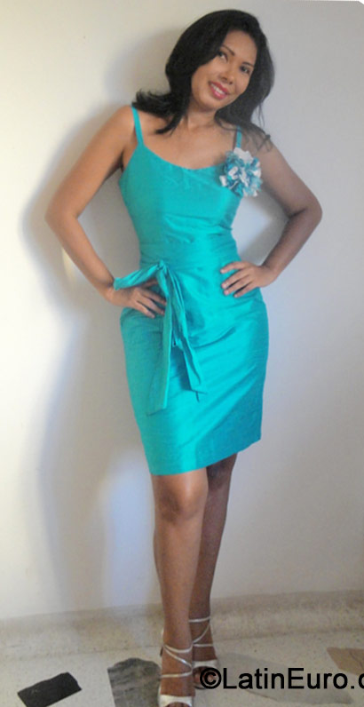 Date this hard body United States girl Mary from Miami CO15307