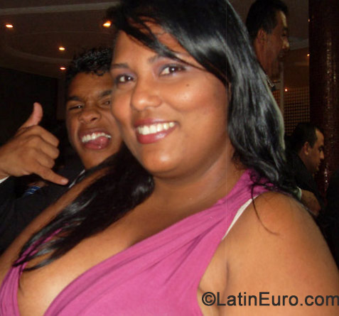 Date this passionate Venezuela girl Yuliana from Maracaibo VE246