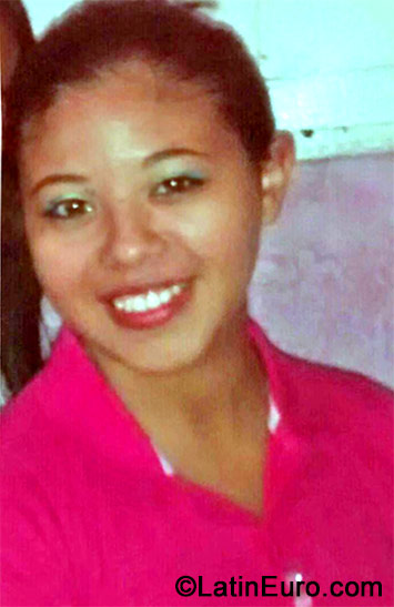 Date this beautiful Brazil girl Ruth from Nata BR8808