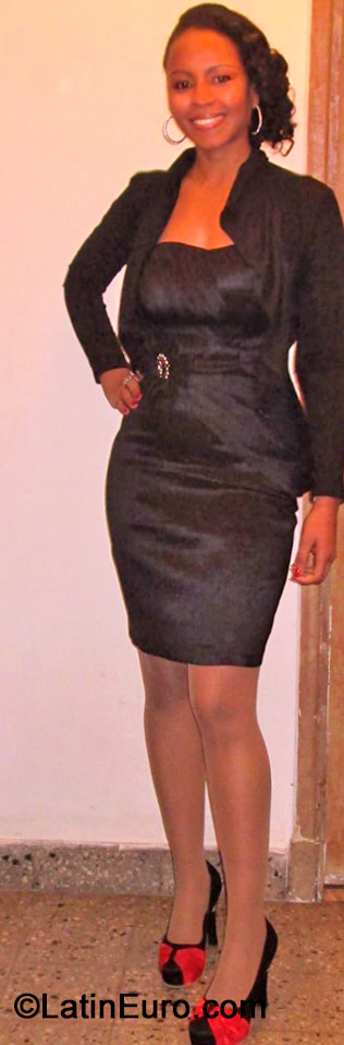 Date this hot Argentina girl Nuevoamanecer76 from  CO15346