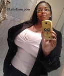 voluptuous Brazil girl Renatta from Sao Paulo BR9405