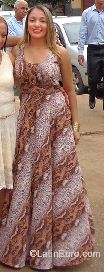 Date this hard body Brazil girl Walene from Belo Oriente BR8833