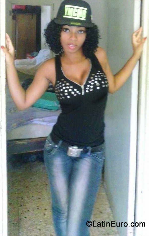 Date this hard body Jamaica girl Toni from Linstead JM1752