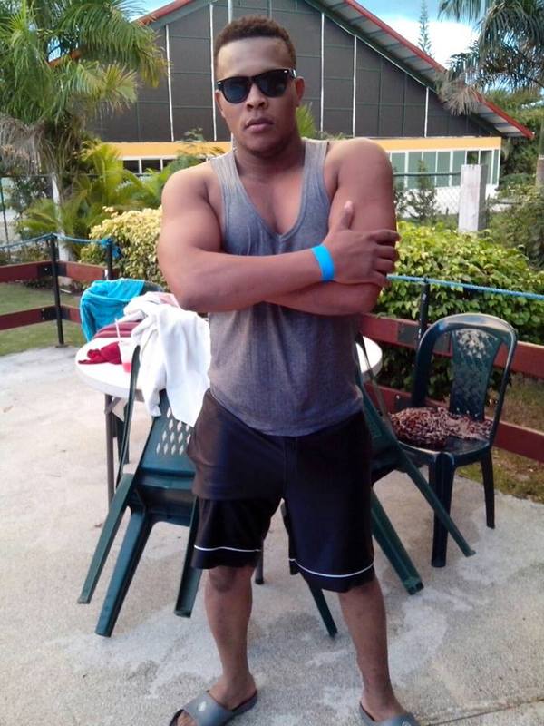 Date this voluptuous Dominican Republic man Yoni from La Vega DO19367