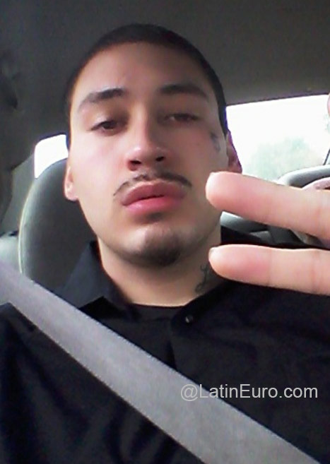 Date this exotic United States man Chente from Antelope US15253