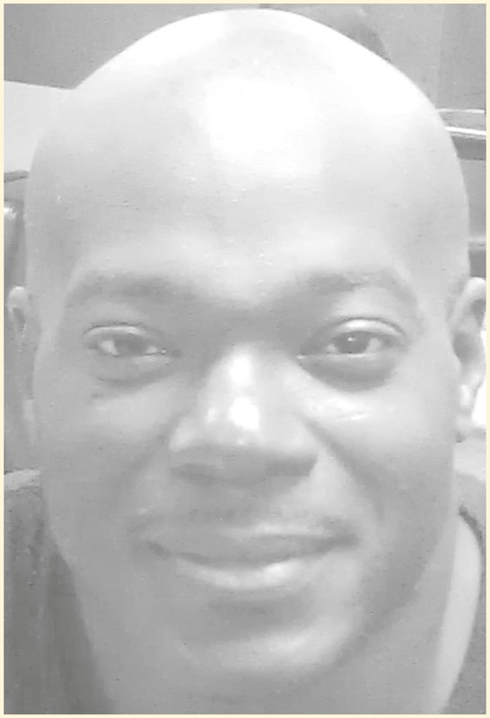 Date this good-looking United States man Irving from Clearwater US15273