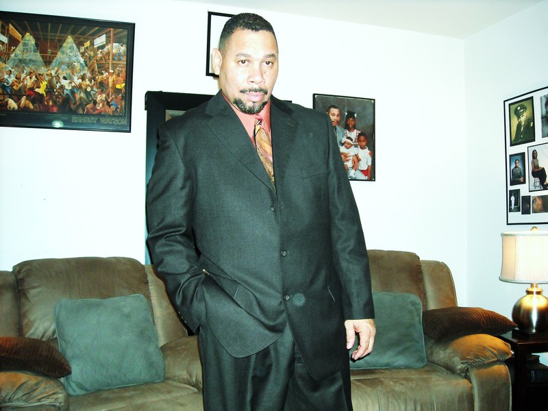 Date this fun United States man James from Elizabrth US15442