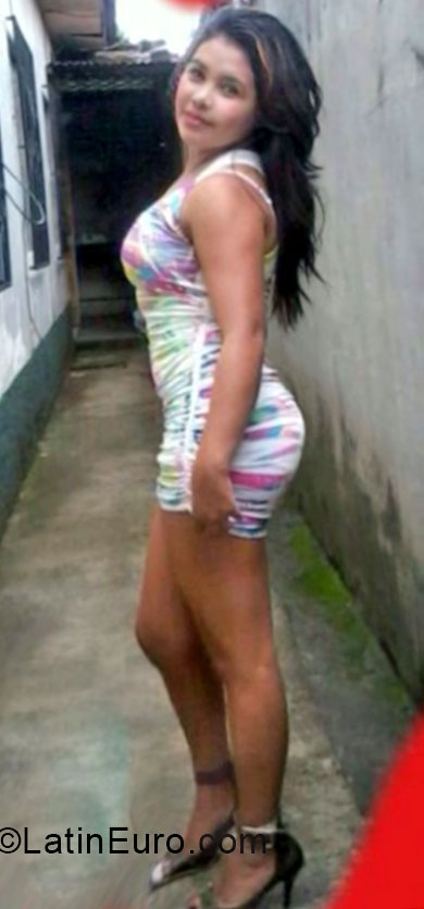 Date this cute Honduras girl Yessica Perez from San Pedro Sula HN1252