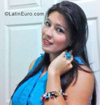 good-looking Honduras girl Silvia Fuentes from Tegucigalpa HN1302
