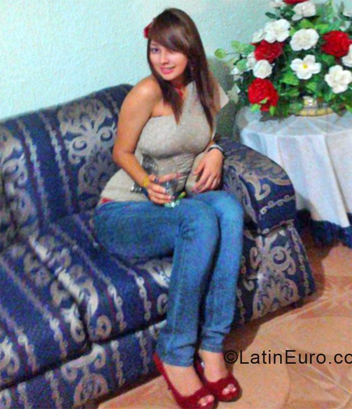 Date this passionate Venezuela girl Fanny from Anaco VE335