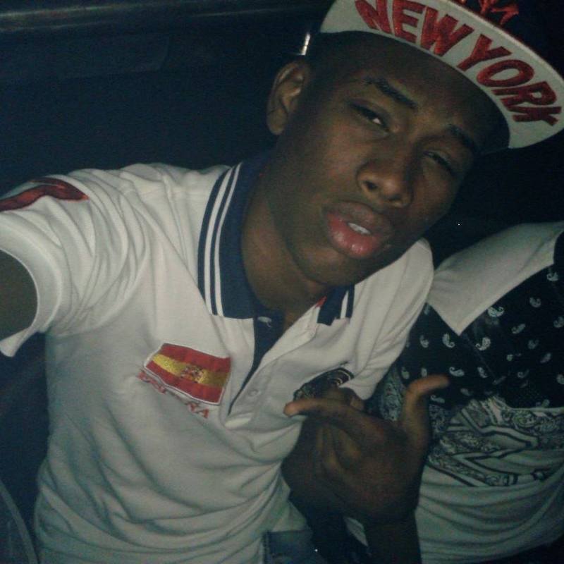 Date this nice looking Dominican Republic man David from Santo Domingo DO20679