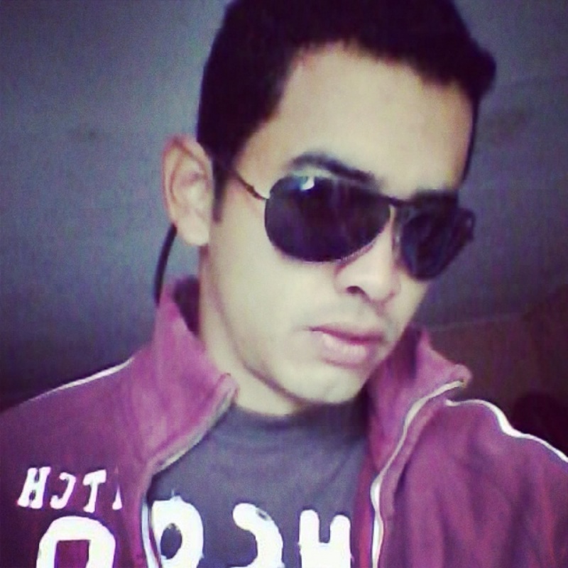 Date this happy Honduras man Roger Romero from San Pedro Sula Honduras HN1358