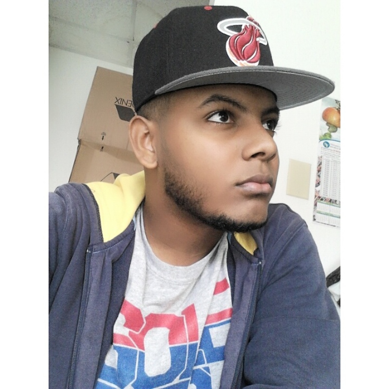 Date this pretty Dominican Republic man Alex diaz from Santiago DO20751