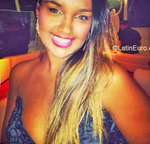 voluptuous Brazil girl Fernanda from Rio De Janeiro BR9162