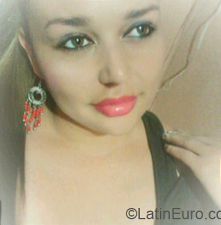 Date this good-looking Honduras girl Johana from Tocoa HN1414