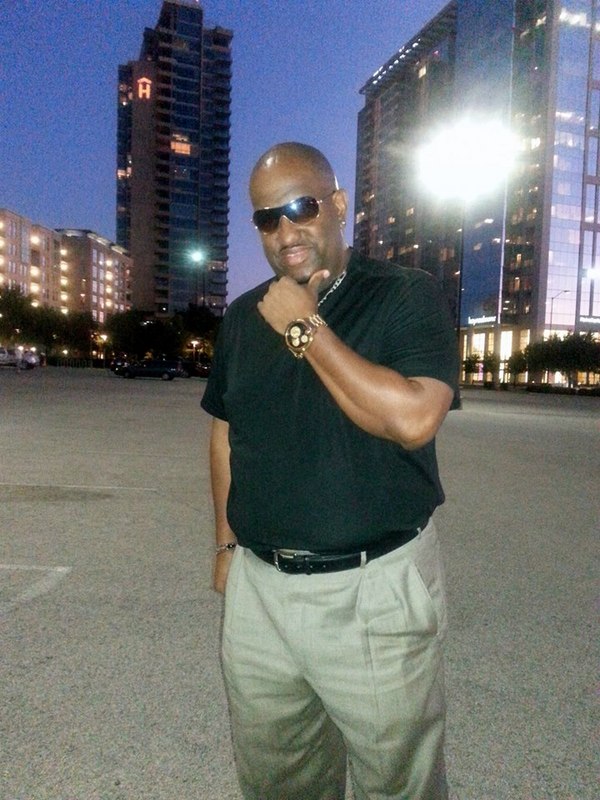 Date this gorgeous United States man Tony from Dallas US15858