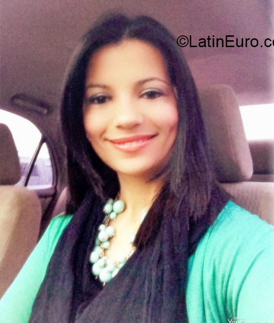 Date this fun Honduras girl Lidia from San Pedro Sula HN1476