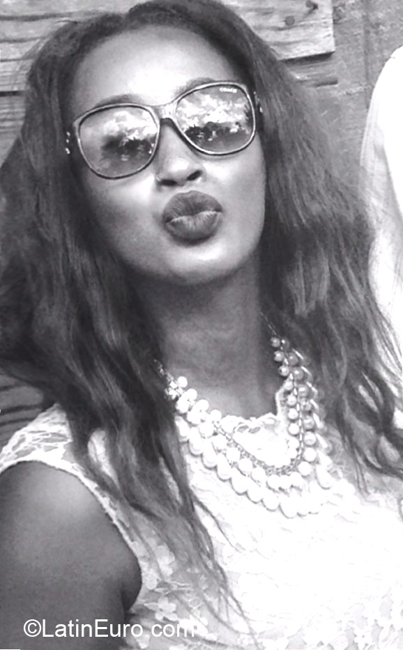 Date this passionate Jamaica girl Naomi from Kingston JM2069