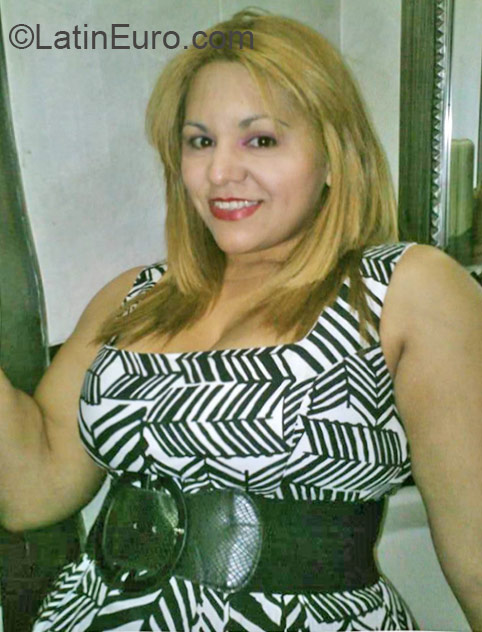 Date this fun Honduras girl Suyapa from Danli HN1549
