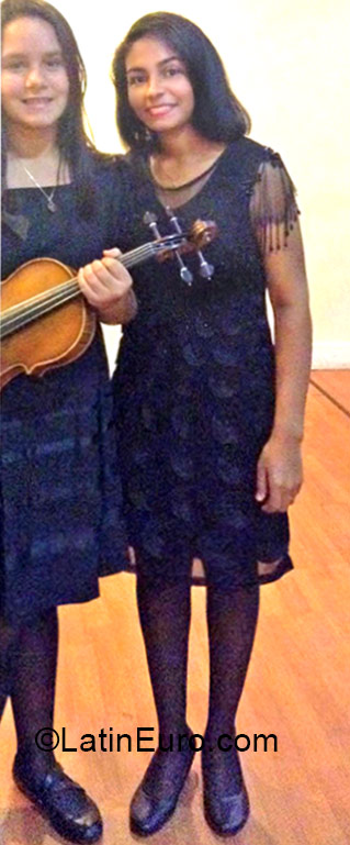 Date this voluptuous Venezuela girl Joelyis from Carupana VE529