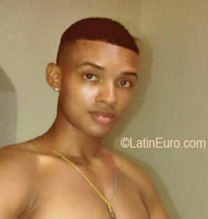 Date this charming Colombia man Joel from Cali CO17594