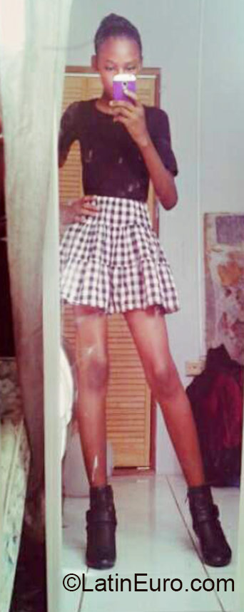 Date this fun Jamaica girl Nakesha from May Pen JM2111