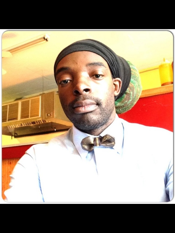 Date this voluptuous United States man East from Chicago US16405