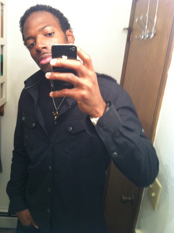 Date this voluptuous United States man Warren from Anchorage US16432