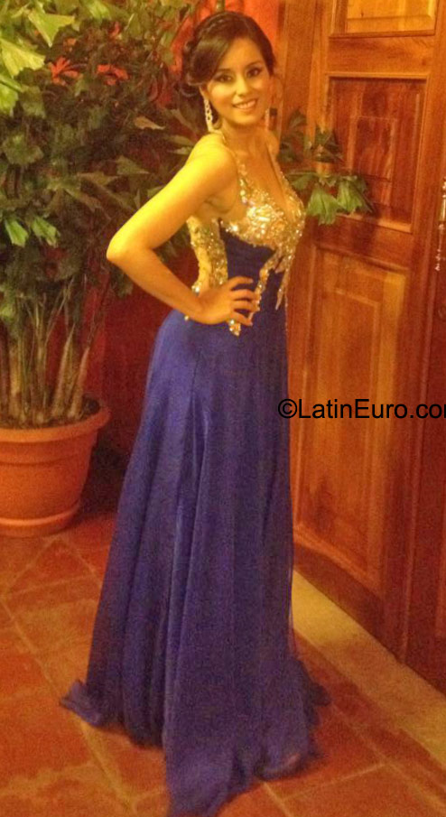 Date this athletic Honduras girl Iveth from Comayagua HN1688